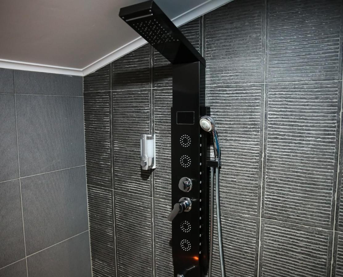 Hotel Le Wellness Privatif Seraing Exteriér fotografie